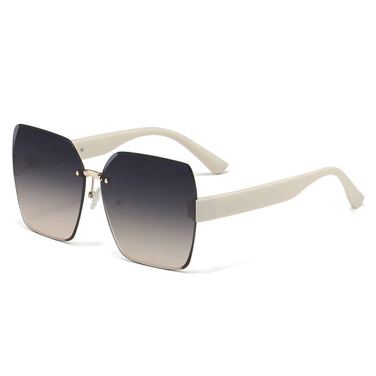 Assorted Design of Sunglasses for women Ace Trading Canada
