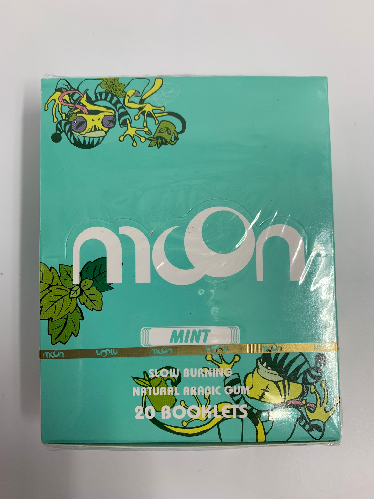 Moon Rolling Paper Ace Trading Canada